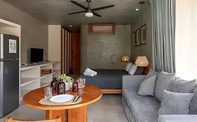 Seremonia Studios by Vida de Playa Rentals